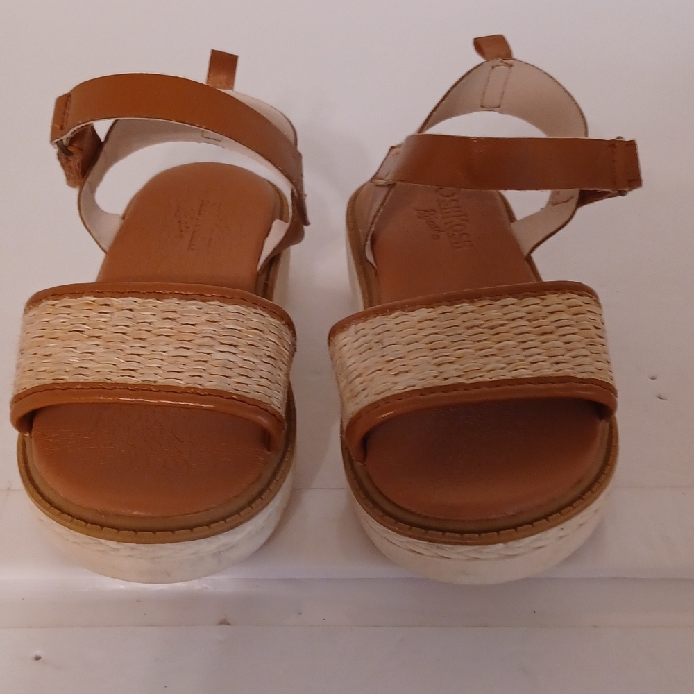 Girls OSHKOSH Bgosh Brown and Cream Sandals Size 10M
